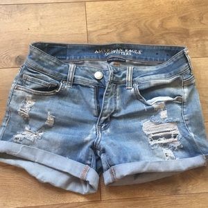 American eagle denim super stretch mid rise shorts
